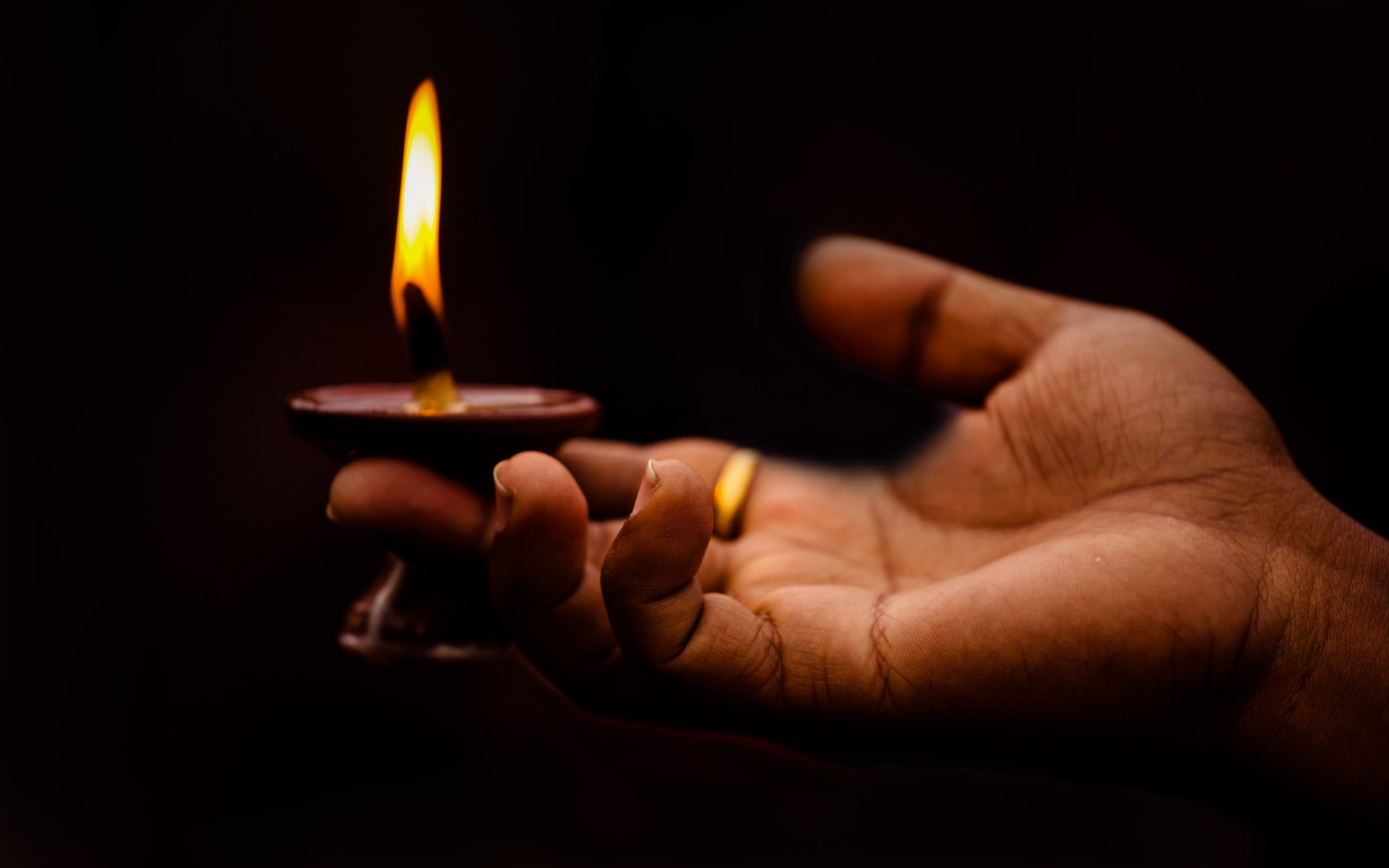 Oil candle light